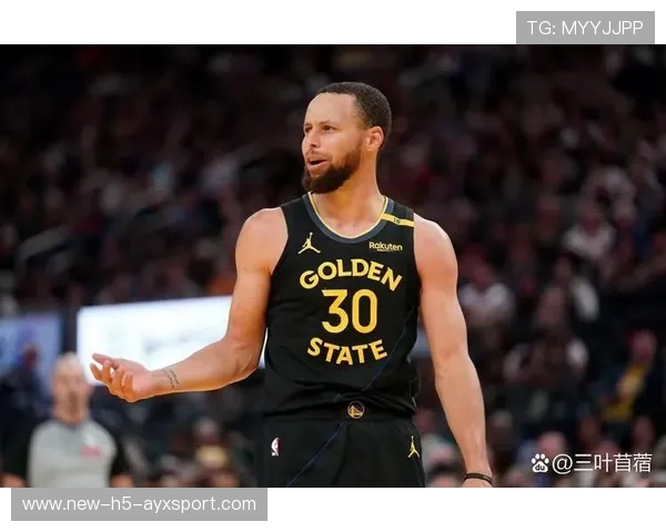 勇士球迷再见见证库里神奇三分雨,勇士库里三分最多的一场 勇士球迷再见见证库里神奇三分雨,勇士库里三分最多的一场
